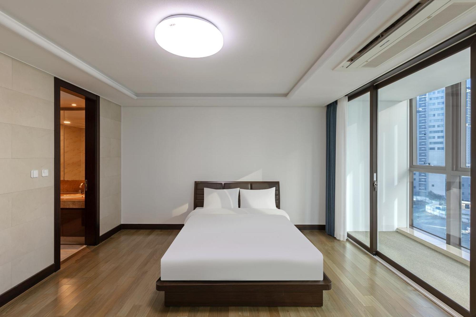 Pale De Cz Condo Busan Bagian luar foto