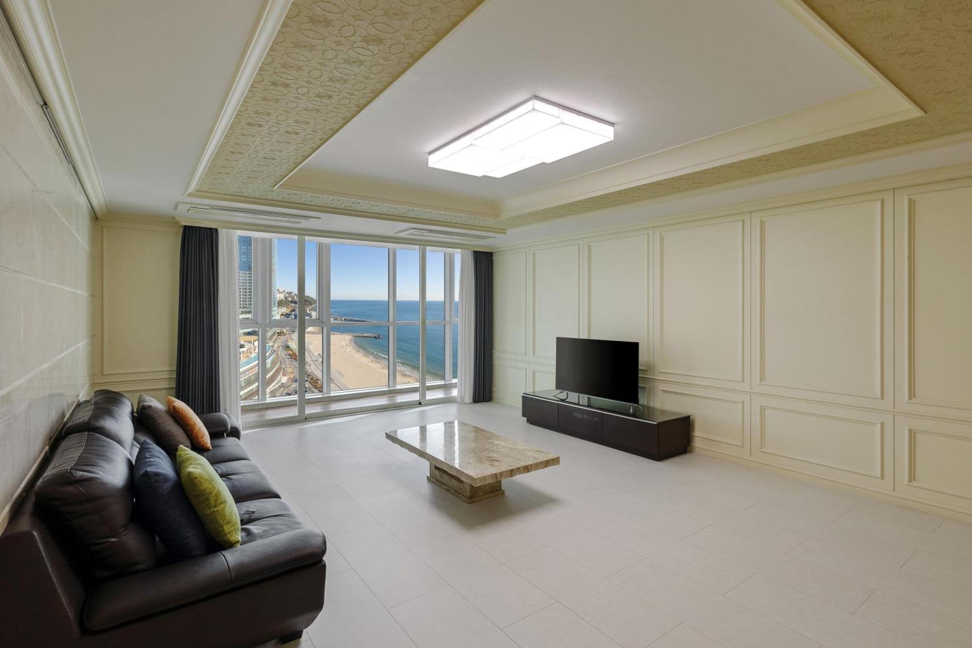 Pale De Cz Condo Busan Bagian luar foto
