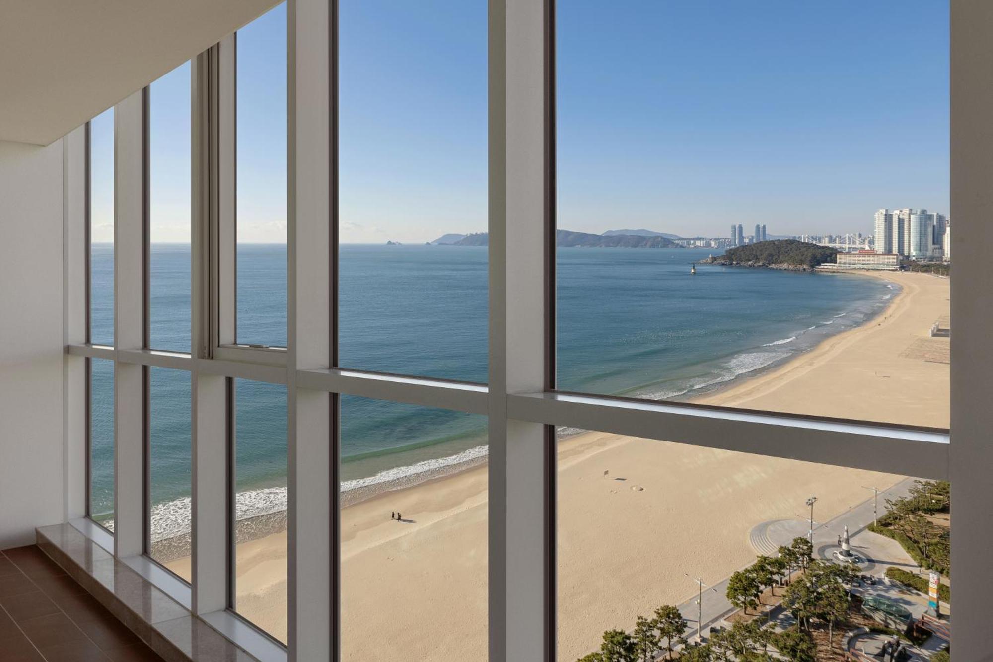 Pale De Cz Condo Busan Bagian luar foto